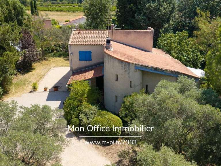Maison Éguilles - 5 chambres - 170m²