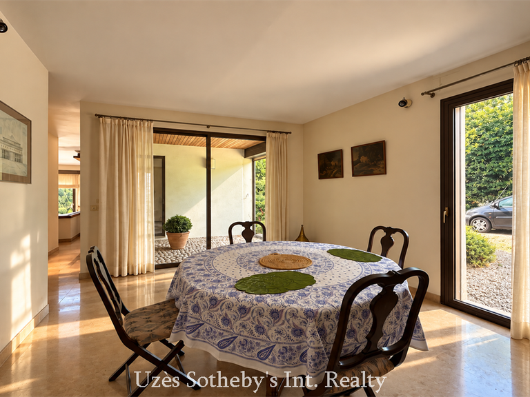 Maison Nîmes - 4 chambres - 250m²