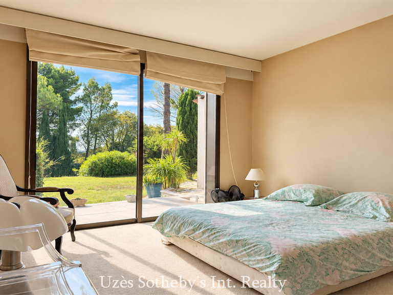 Maison Nîmes - 4 chambres - 250m²