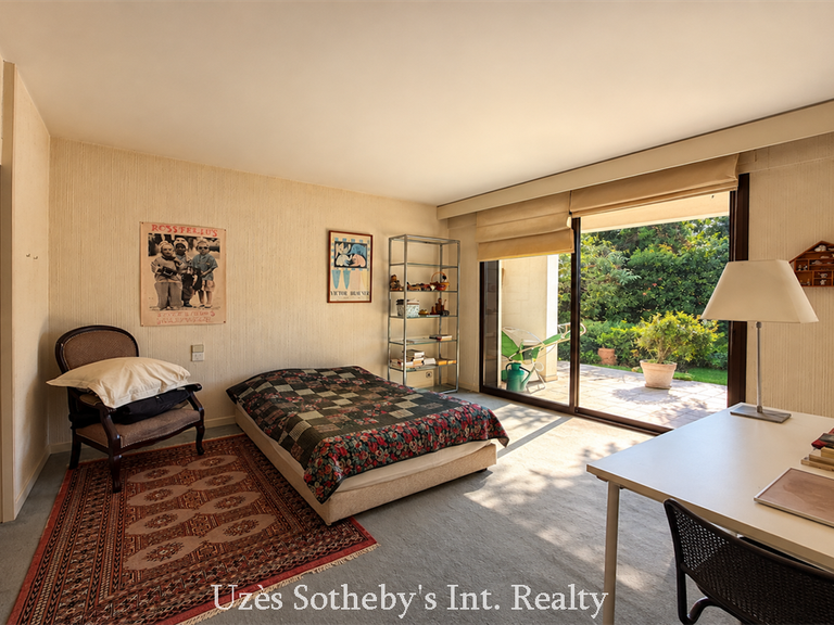 Maison Nîmes - 4 chambres - 250m²