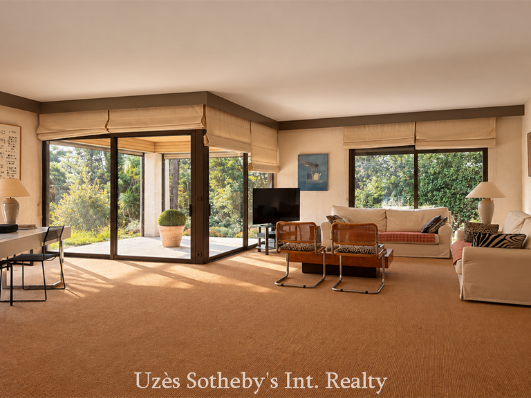 Maison Nîmes - 4 chambres - 250m²