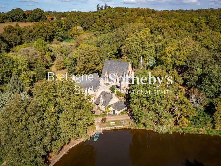 Maison Questembert - 7 chambres - 564m²