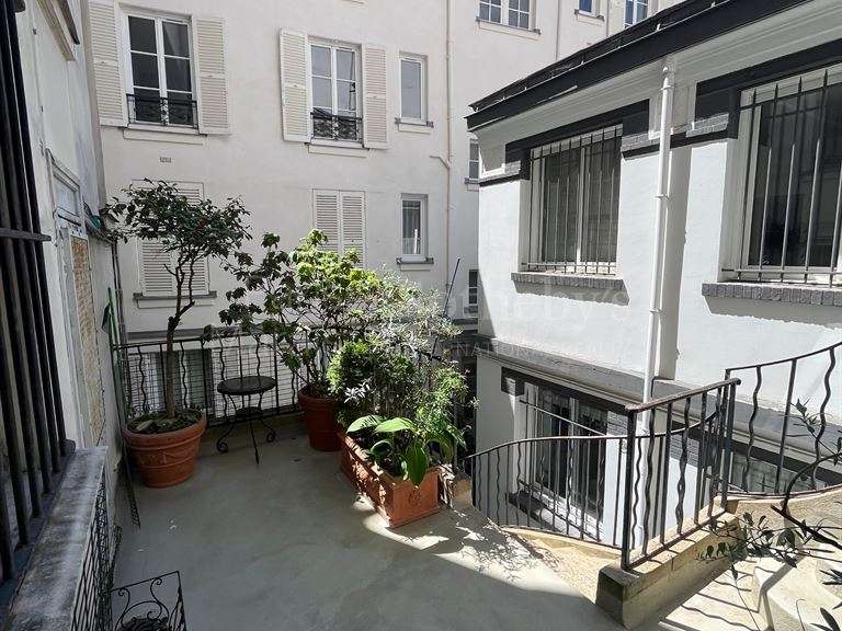 Maison Paris 15e - 5 chambres - 279m²