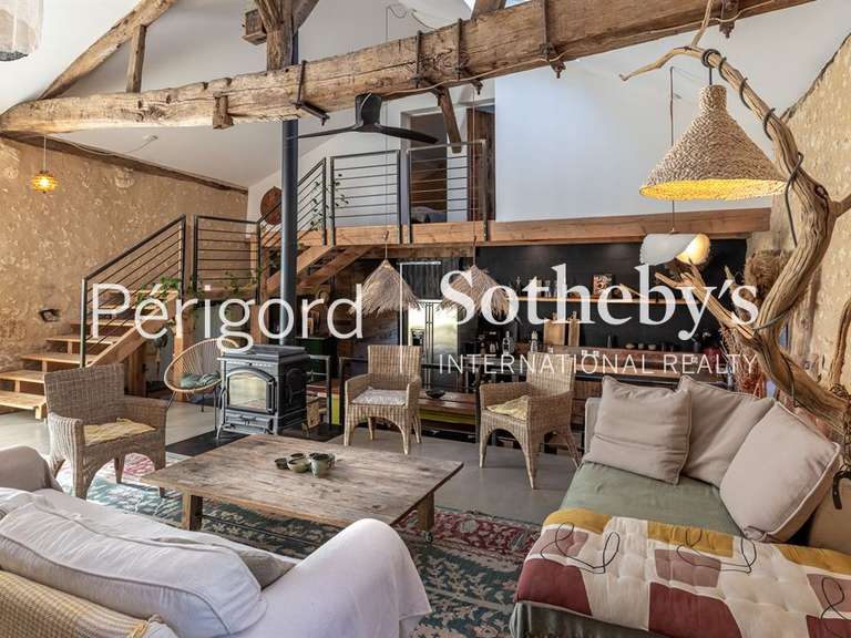 Maison Vergt - 7 chambres - 473m²