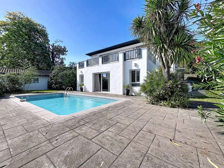 Maison Ciboure - 4 chambres - 173m²