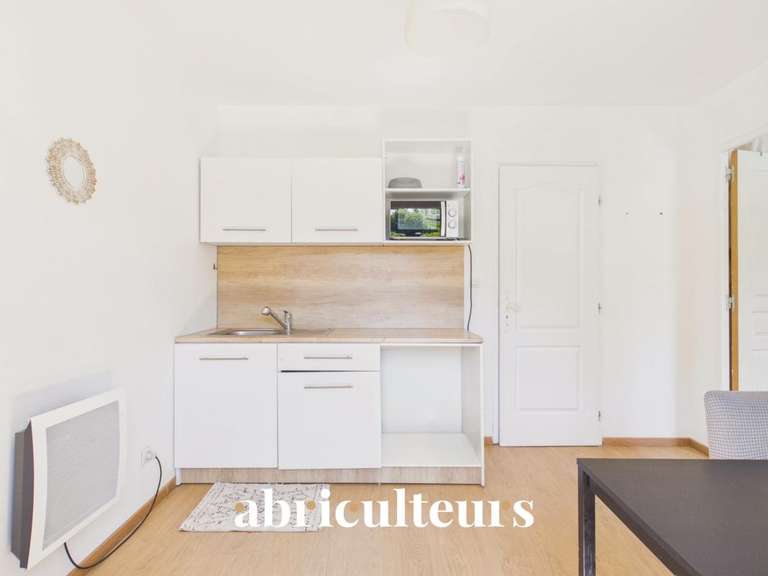 Maison Saint-Chamas - 5 chambres - 128m²