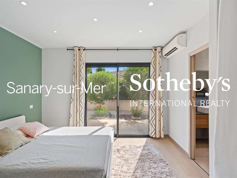 Maison Sanary-sur-Mer - 3 chambres - 172m²