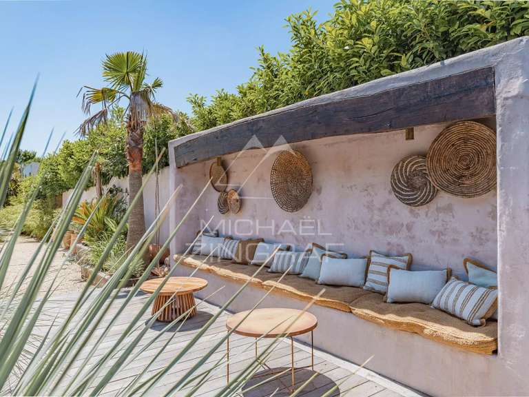 House Mios - 4 bedrooms - 245m²