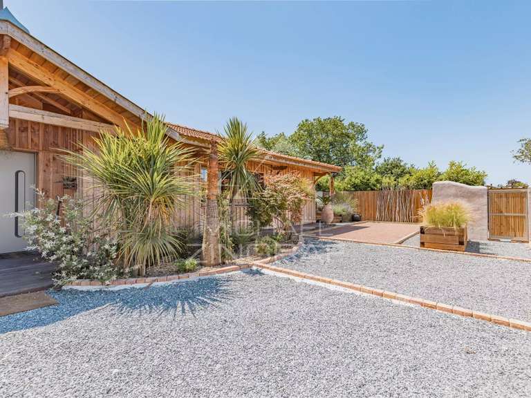 House Mios - 4 bedrooms - 245m²