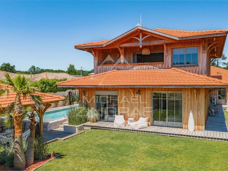 House Mios - 4 bedrooms - 245m²