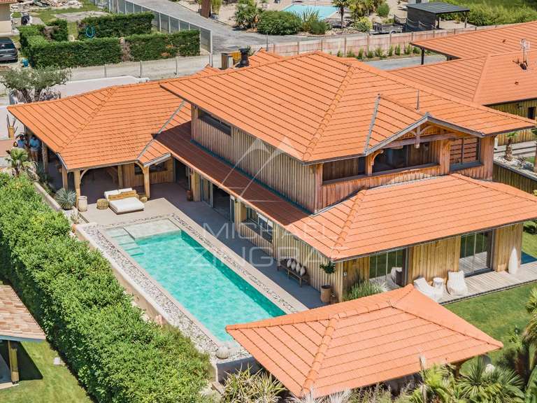 House Mios - 4 bedrooms - 245m²