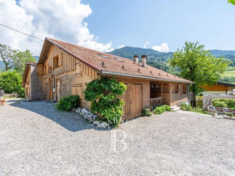 Chalet Thônes - 7 chambres - 213m²