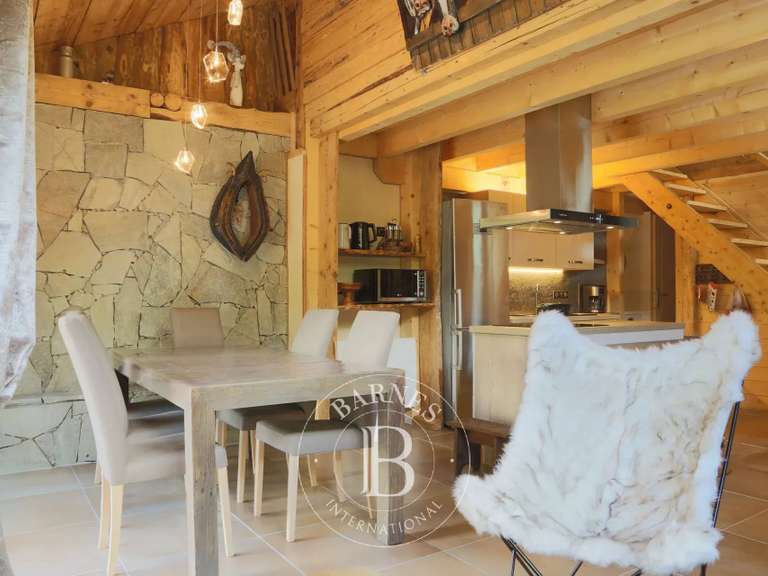 Chalet Thônes - 7 chambres - 213m²