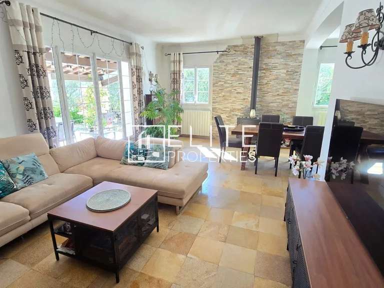 Maison Mouans-Sartoux - 4 chambres - 135m²