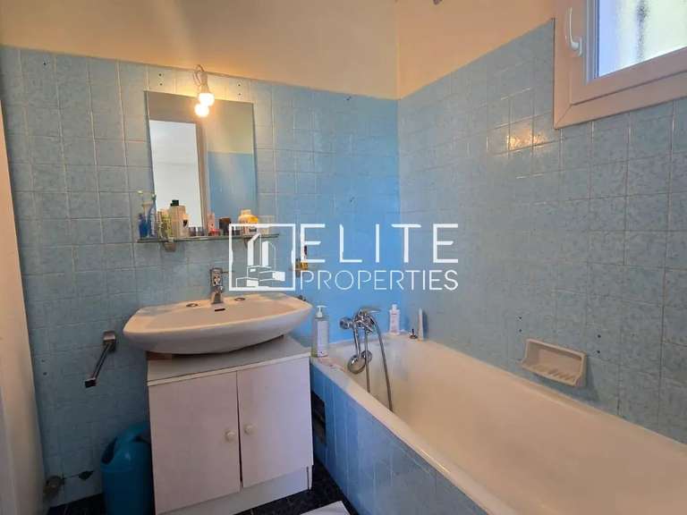 Maison Mouans-Sartoux - 4 chambres - 135m²