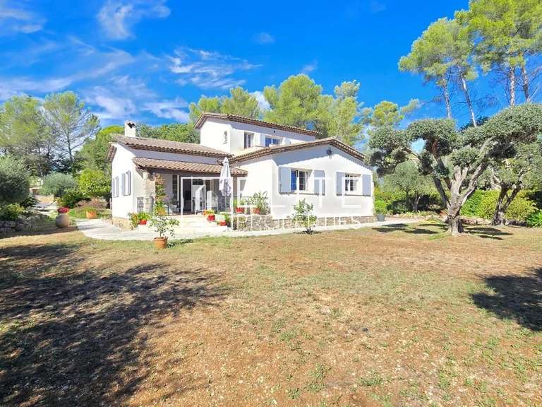 Maison Mouans-Sartoux - 4 chambres - 135m²