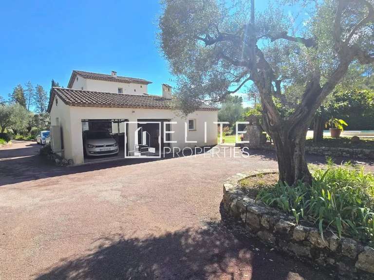 Maison Mouans-Sartoux - 4 chambres - 135m²