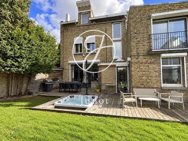 Maison La Bassée - 4 chambres - 275m²