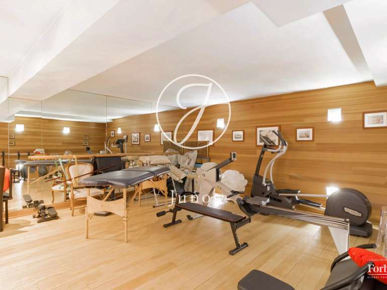 Maison Levallois-Perret - 3 chambres - 398m²