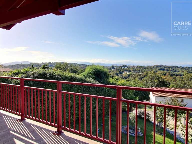 Maison Mouguerre - 4 chambres - 130m²