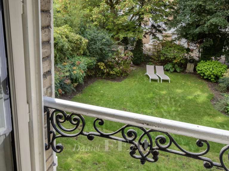Maison Paris 17e - 3 chambres - 116m²