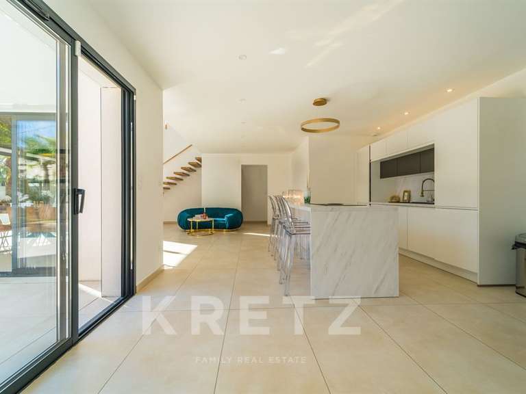 Maison Le cap-d-agde - 4 chambres - 182m²