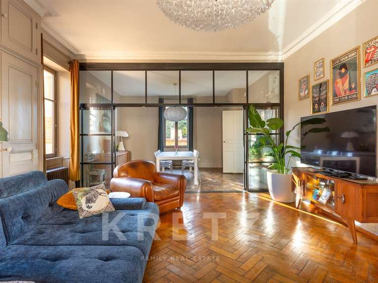 Maison Saint-Just-Saint-Rambert - 3 chambres - 201m²