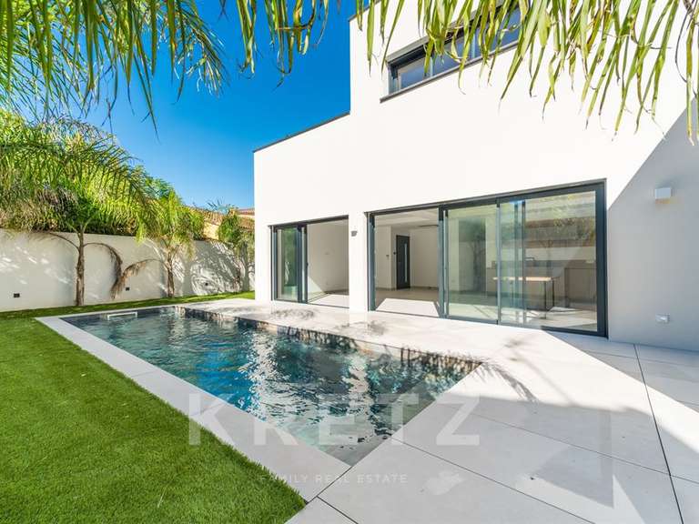Maison Agde - 4 chambres - 128m²