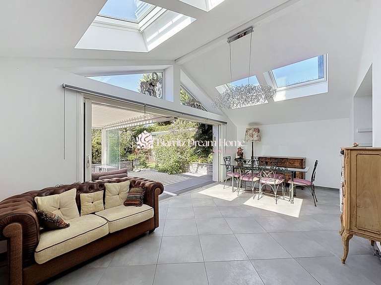 House Biarritz - 6 bedrooms - 196m²