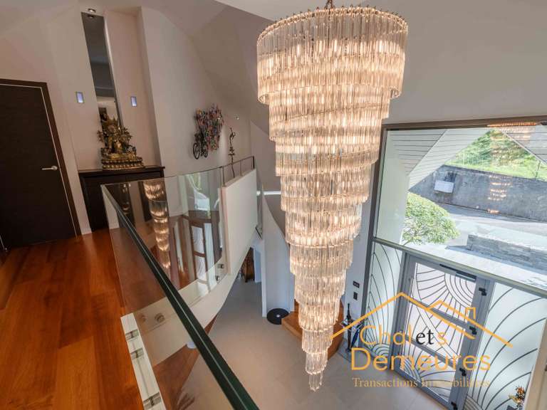Maison Veyrier-du-Lac - 5 chambres - 600m²