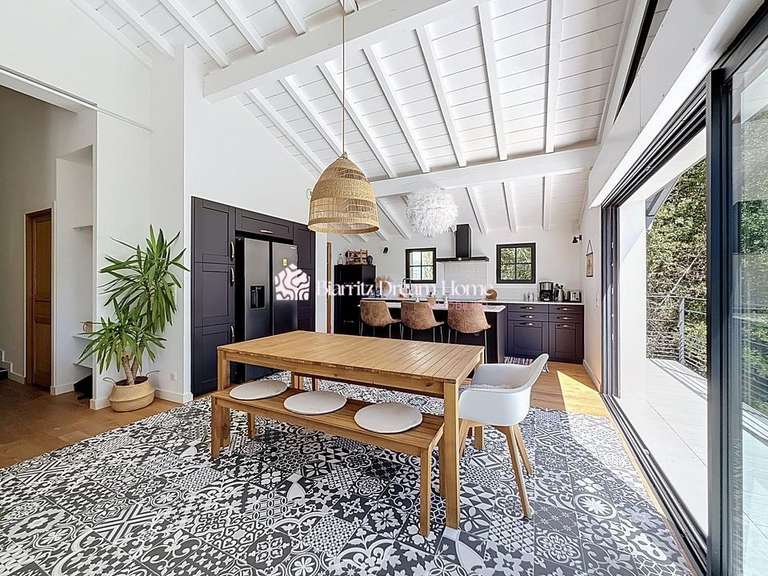 Maison Hendaye - 3 chambres - 160m²