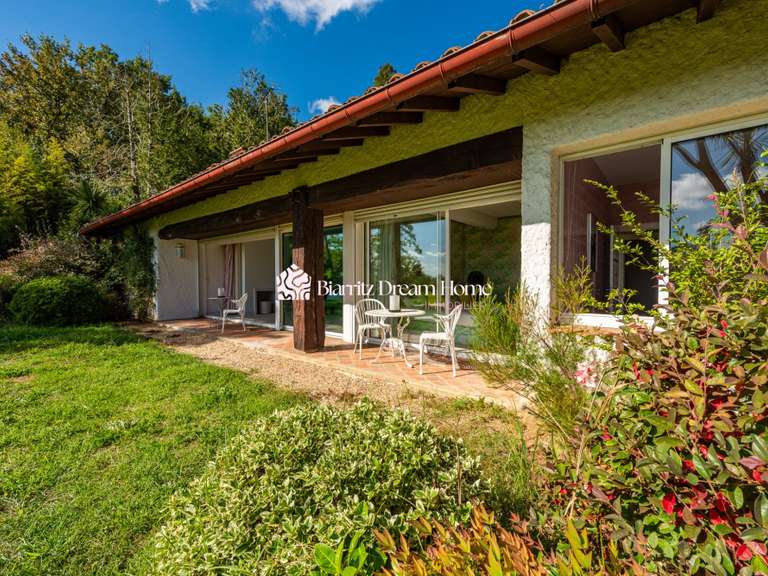 Maison Saint-Martin-de-Seignanx - 8 chambres - 703m²