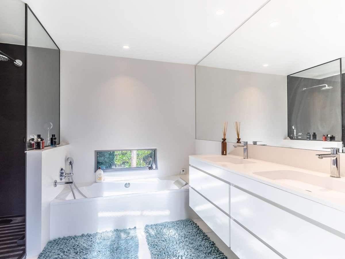 House Biarritz