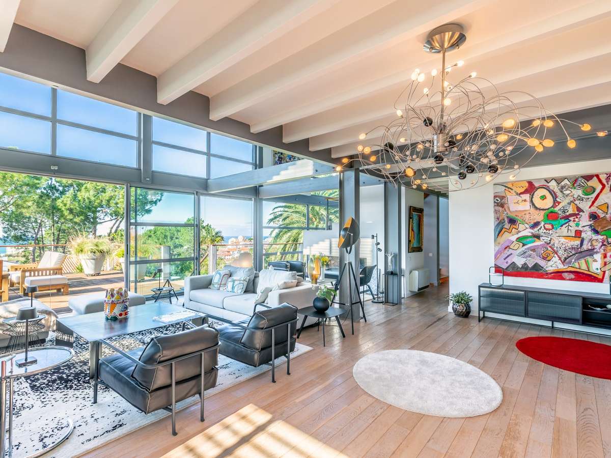 House Biarritz