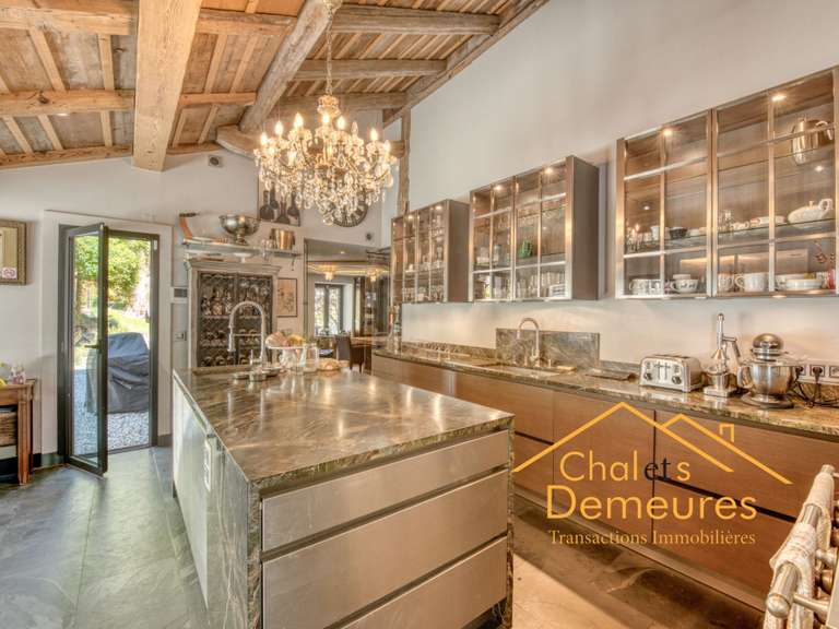 Maison Les Houches - 5 chambres - 261m²