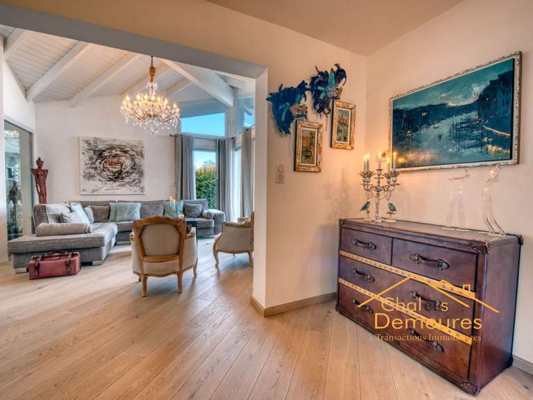 Maison Thonon-les-Bains - 4 chambres - 388m²