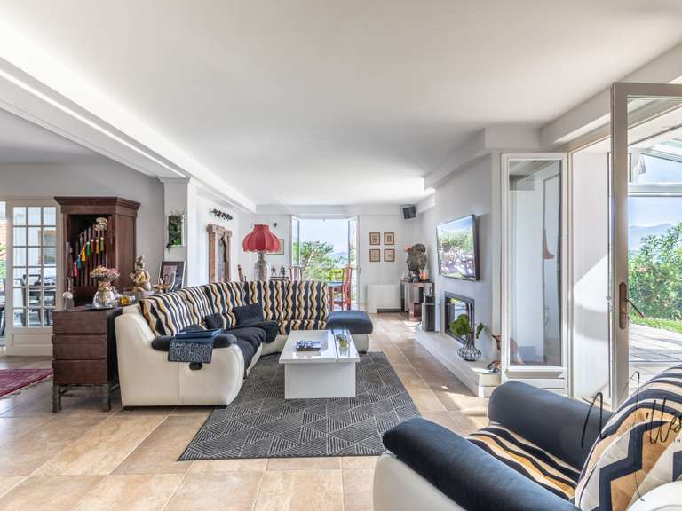 Maison Ciboure - 4 chambres - 234m²