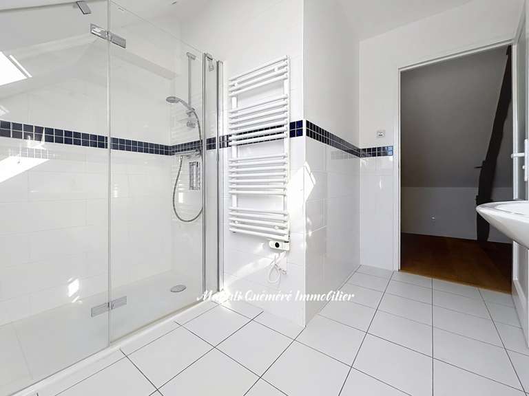 Maison Montfort-sur-Meu - 6 chambres - 350m²