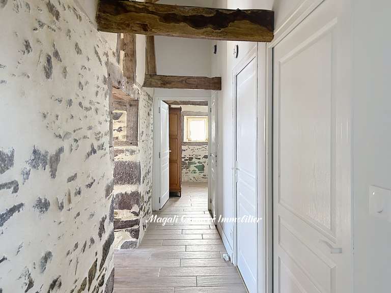 Maison Montfort-sur-Meu - 6 chambres - 350m²