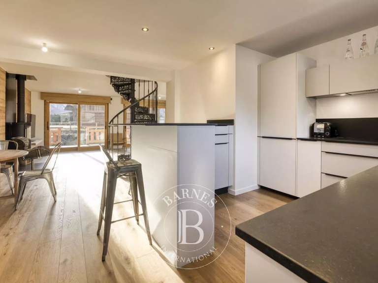 Maison Chamonix-Mont-Blanc - 4 chambres - 132m²