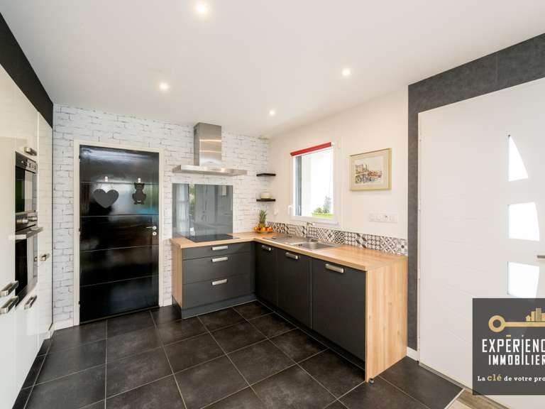 House Plérin - 4 bedrooms - 124m²