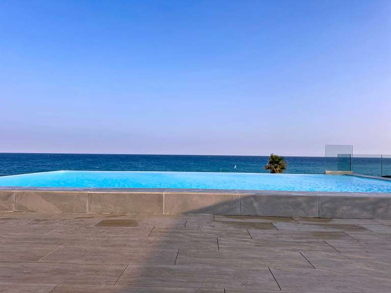 Maison Villeneuve-Loubet - 2 chambres