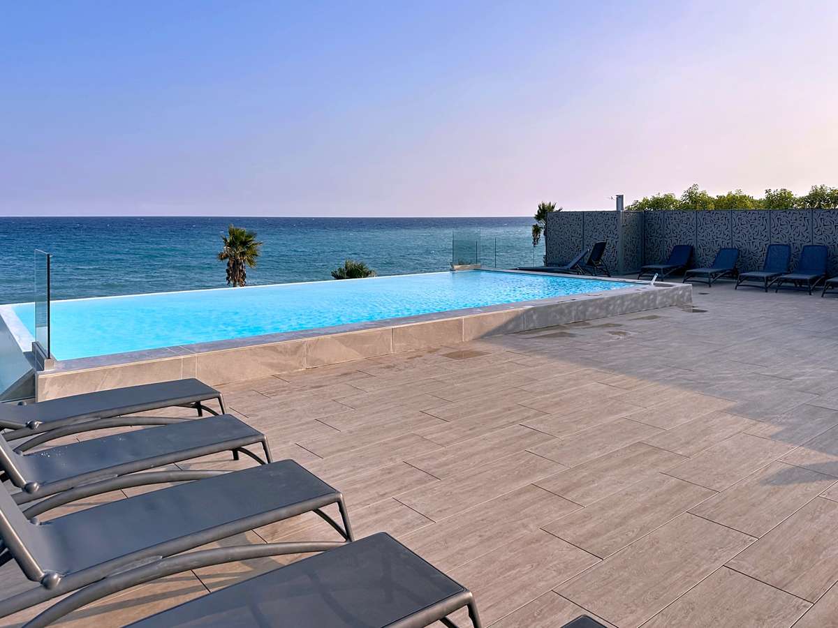 House Villeneuve-Loubet