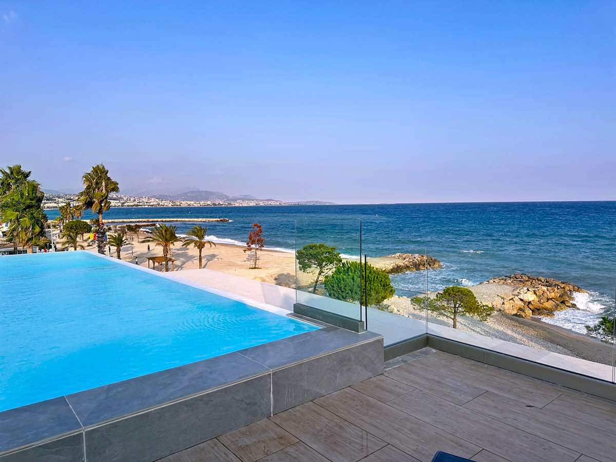 House Villeneuve-Loubet