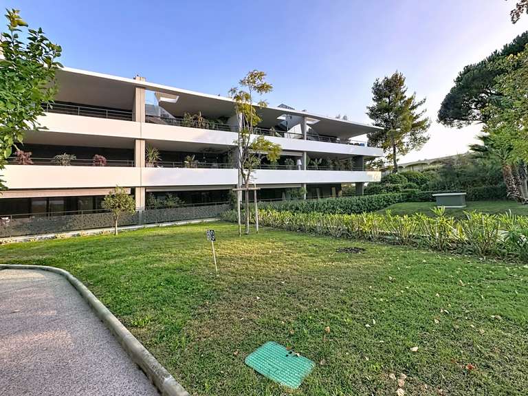 Maison Villeneuve-Loubet - 2 chambres