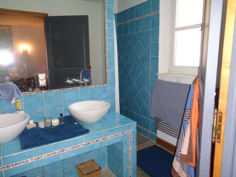Maison Lunel - 10 chambres - 500m²