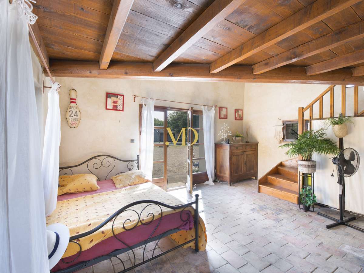 House Bonnieux