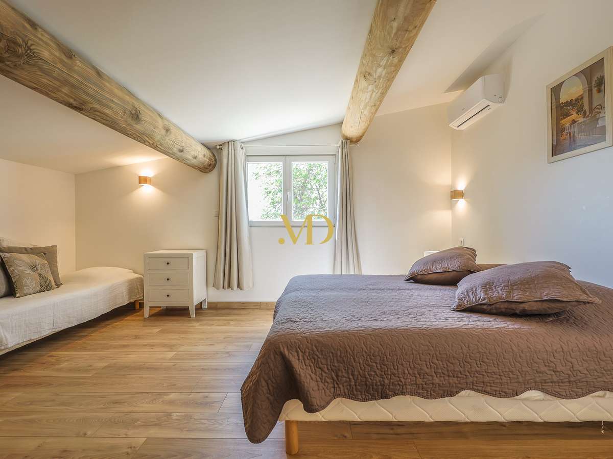 Maison Taillades