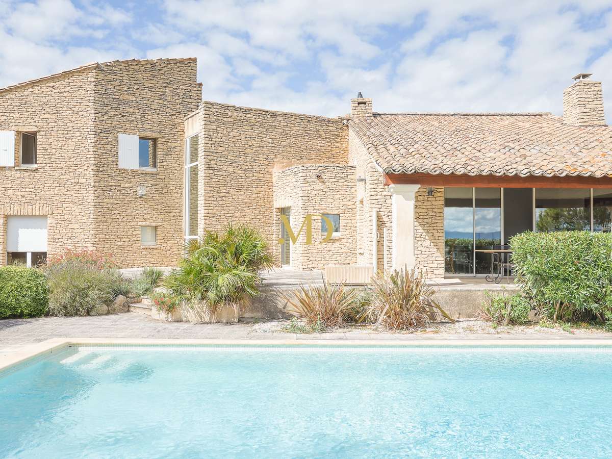 House Gordes