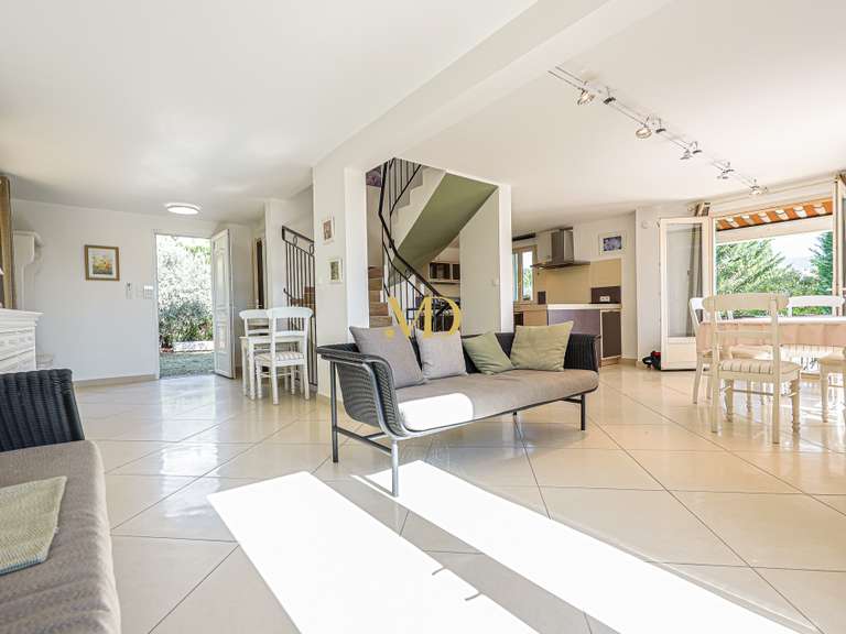Maison Saint-Saturnin-lès-Apt - 4 chambres